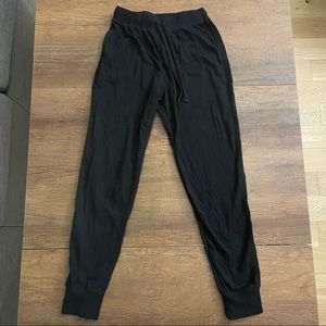 H&M High-waisted Cotton Joggers in Black / XS, great condition